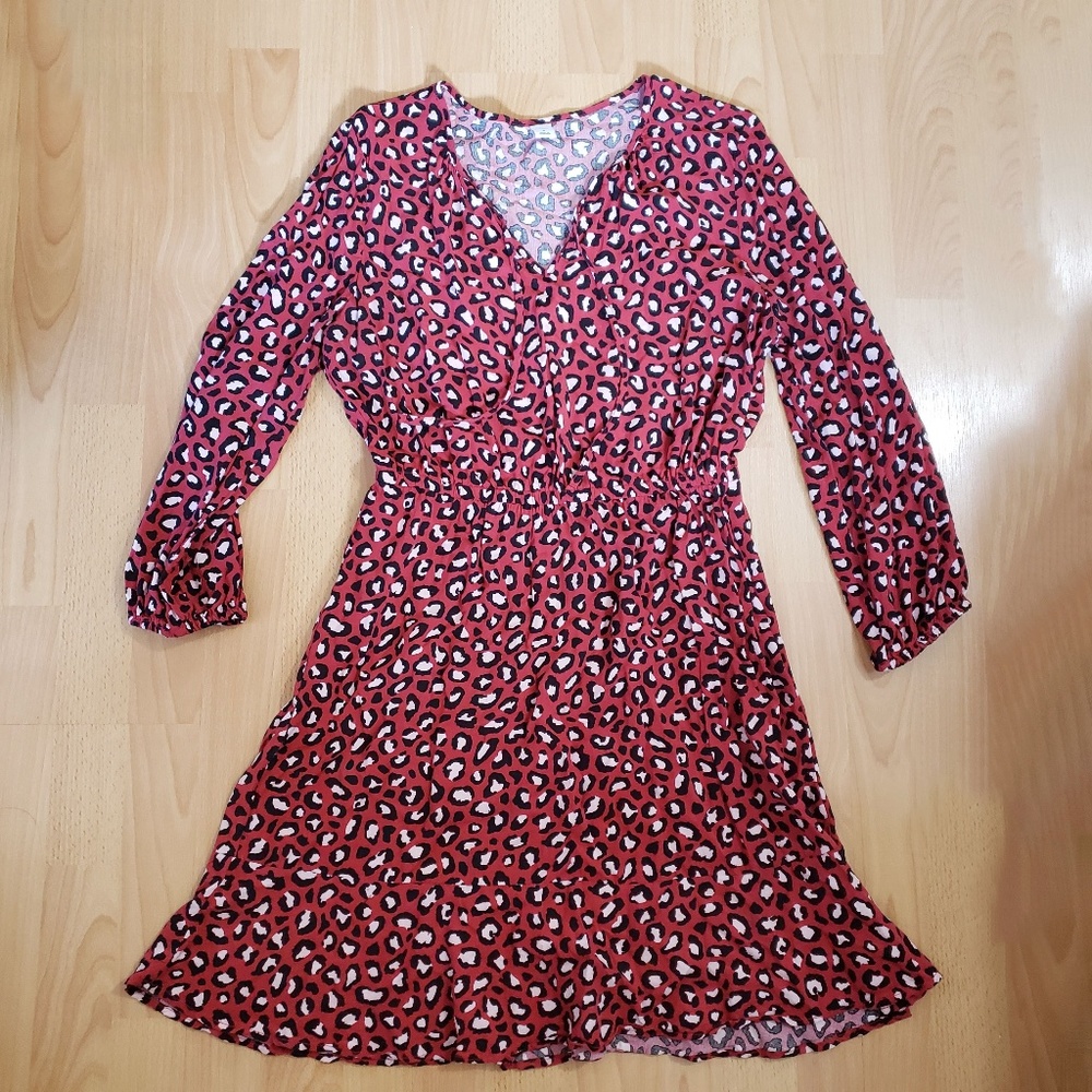 Old Navy leopard print dress